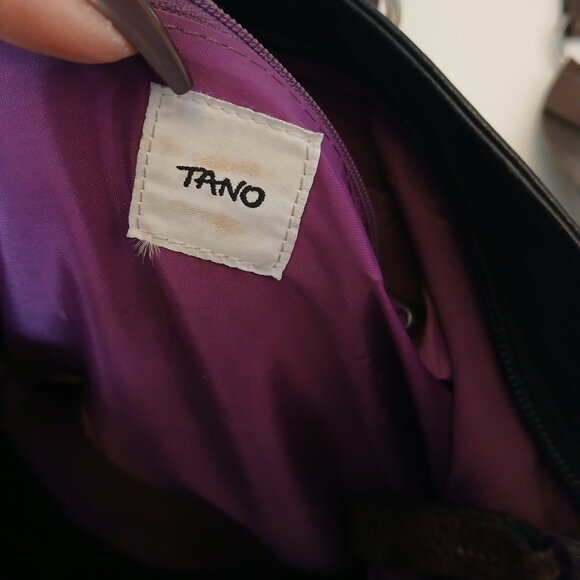 Tano Leather Chic Mailbag - Picture 2 of 9